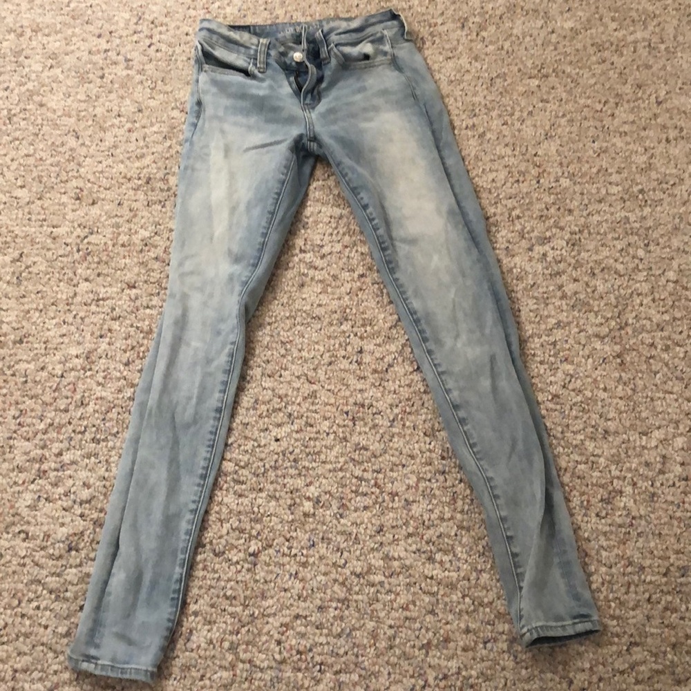Barely worn American eagle jeans